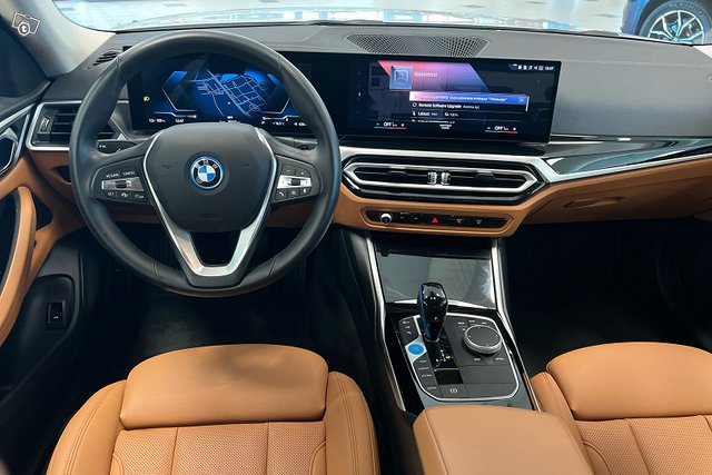 BMW I4 16