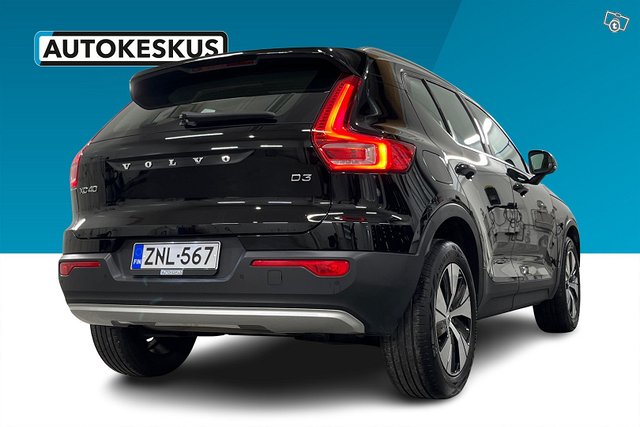 Volvo XC40 3