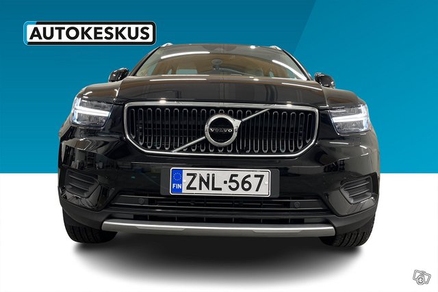 Volvo XC40 5