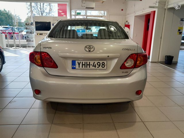 TOYOTA Corolla 7