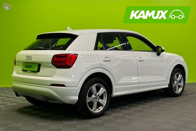 Audi Q2 4