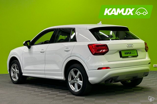 Audi Q2 5