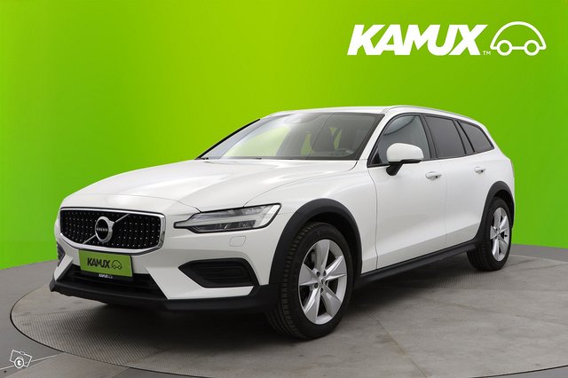 Volvo V60 Cross Country 6