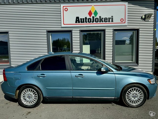 Volvo S40