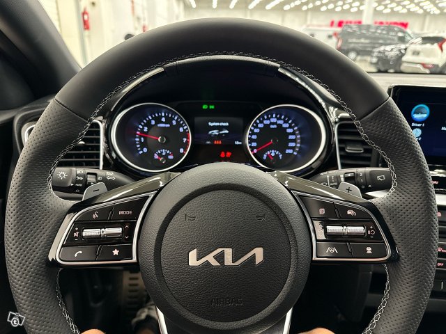 KIA ProCeed 15