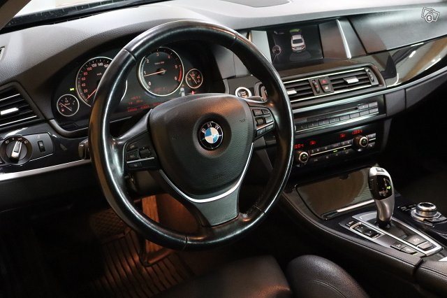 BMW 520 12