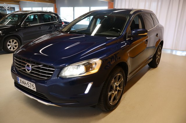 Volvo XC60 4