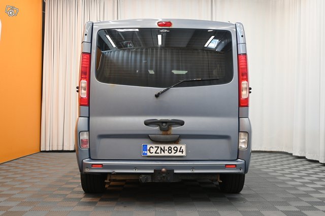 Opel Vivaro 5