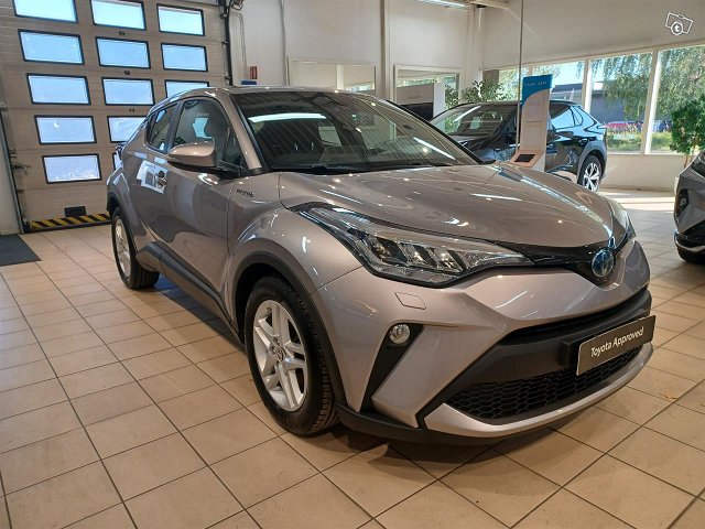 Toyota C-HR 3