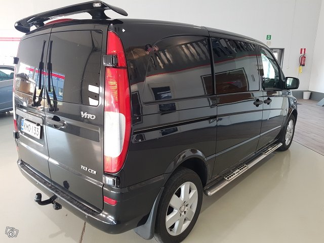 Mercedes-Benz Vito 5