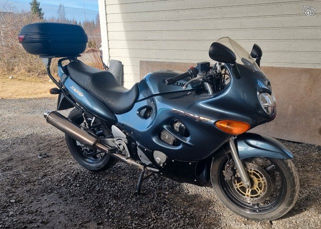 Suzuki gsx 750f -99 hyvät kulutusosat. Siisti, kuva 1