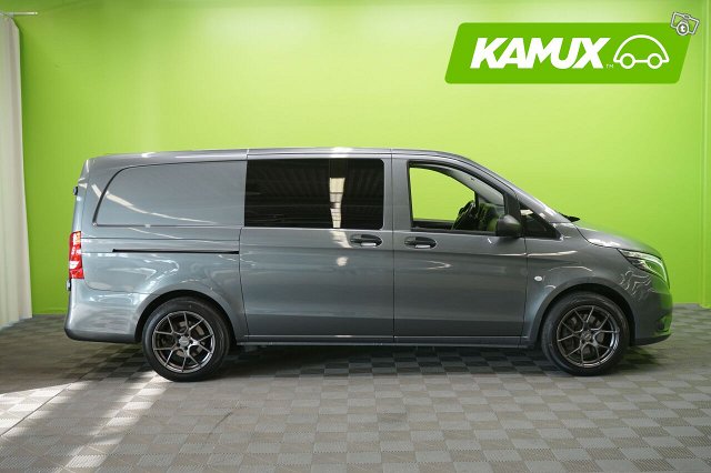 Mercedes-Benz Vito 2