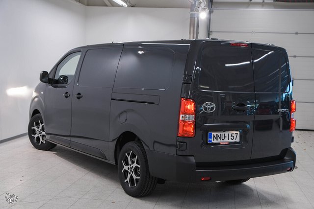 Toyota PROACE 7