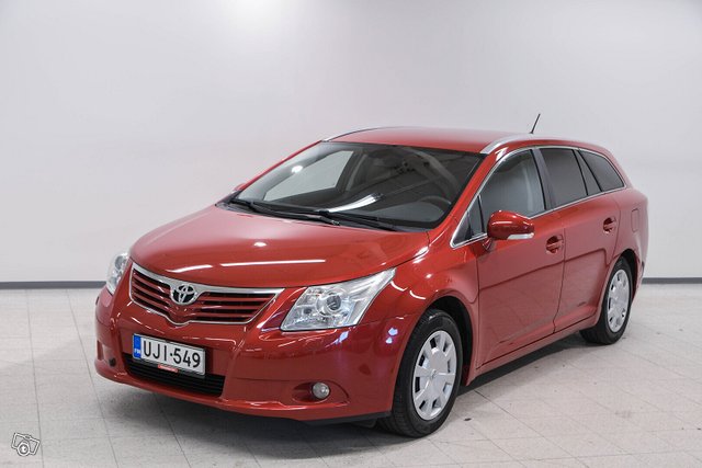 Toyota Avensis 1