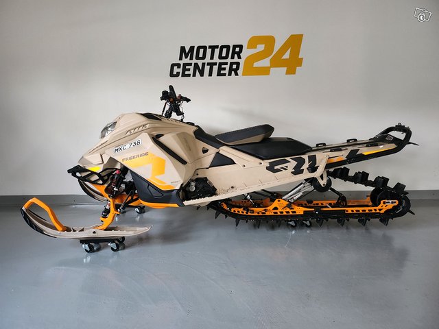 Ski-Doo FREERIDE 850 TURBO 154" -22 5