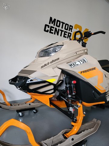 Ski-Doo FREERIDE 850 TURBO 154" -22 7