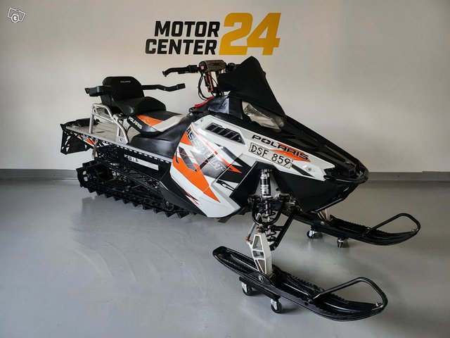 Polaris RMK 800 ASSAULT 155" -2015, kuva 1