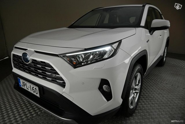 Toyota RAV4 16