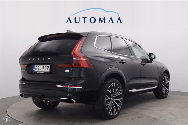 VOLVO XC60 3