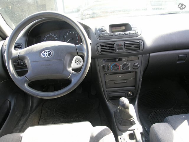 Toyota Corolla 8