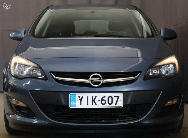 Opel Astra 18