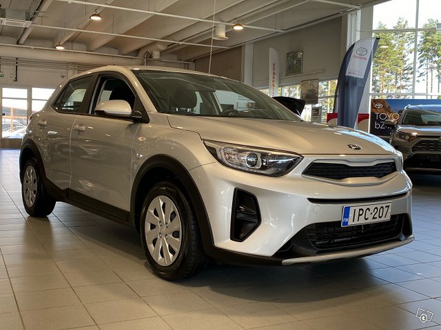 Kia Stonic 6