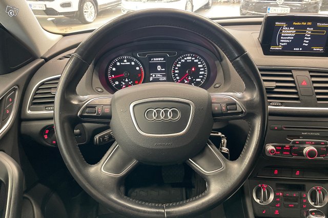 Audi Q3 14