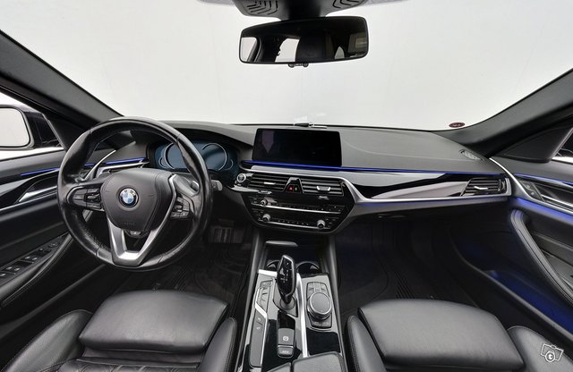 BMW 520 11