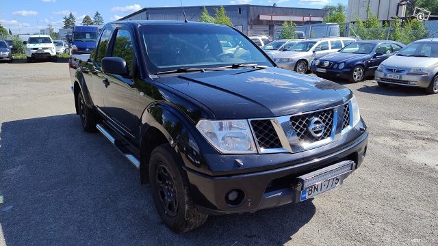 Nissan Navara 4