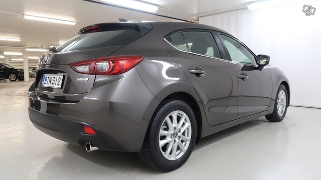 MAZDA Mazda3 5