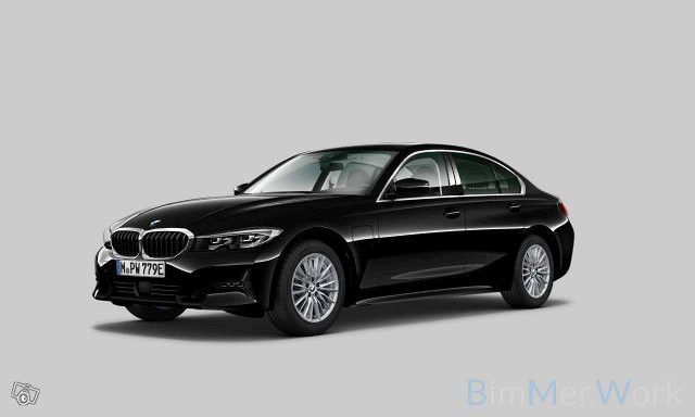 BMW 330 1