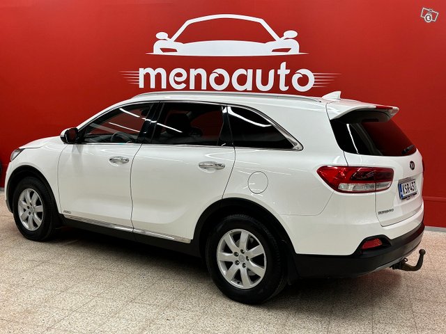 Kia Sorento 4