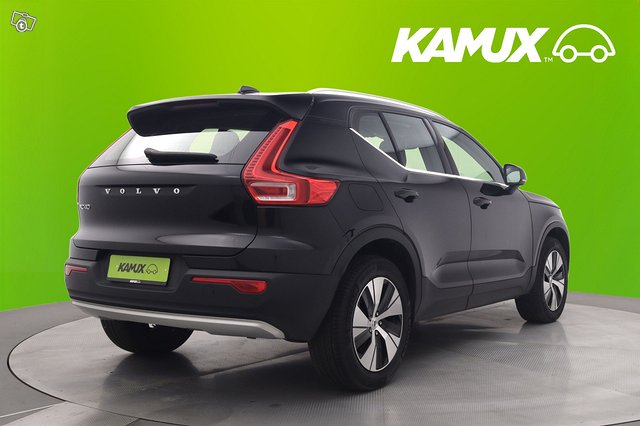 Volvo XC40 4