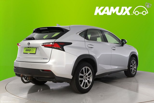 Lexus NX 2