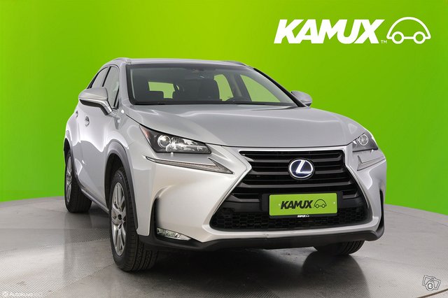 Lexus NX 8