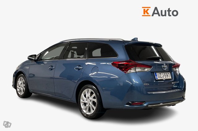 Toyota Auris 2