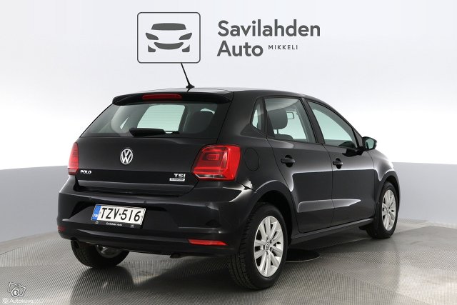 VOLKSWAGEN Polo 4