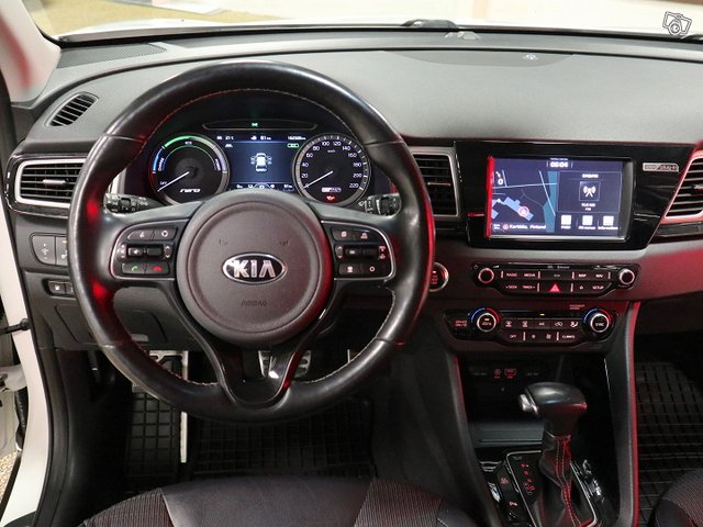 KIA Niro Plug-in 10