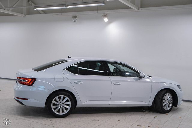 Skoda Superb 4