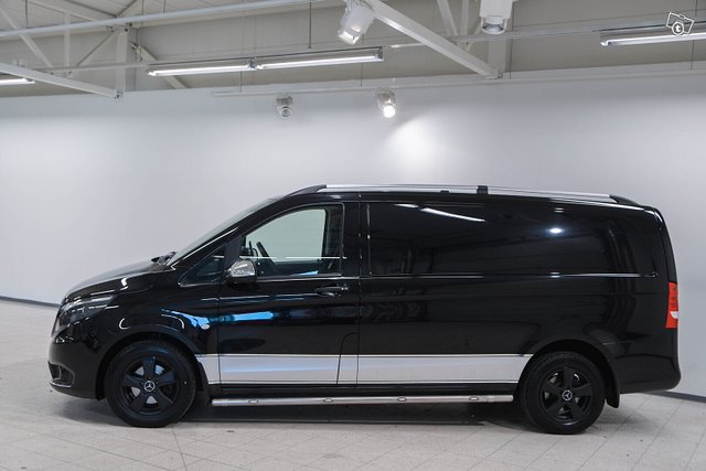 Mercedes-Benz Vito 8