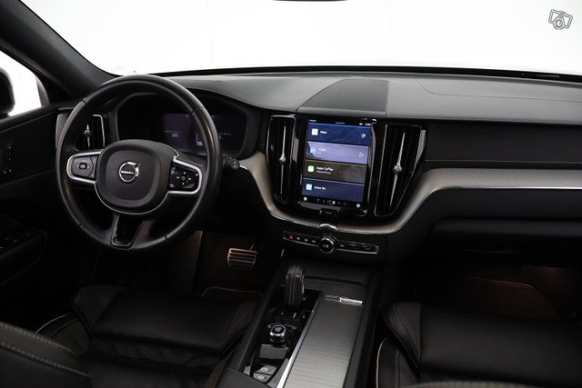 Volvo XC60 14