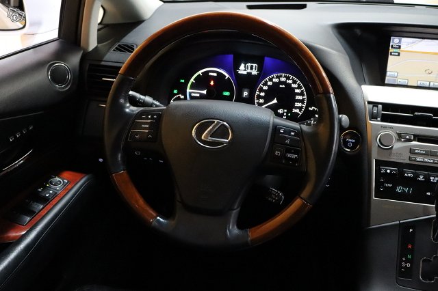 Lexus RX 15