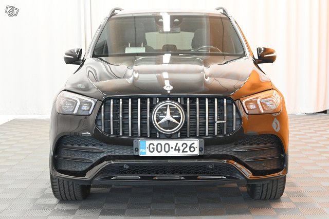 Mercedes-Benz GLE 2