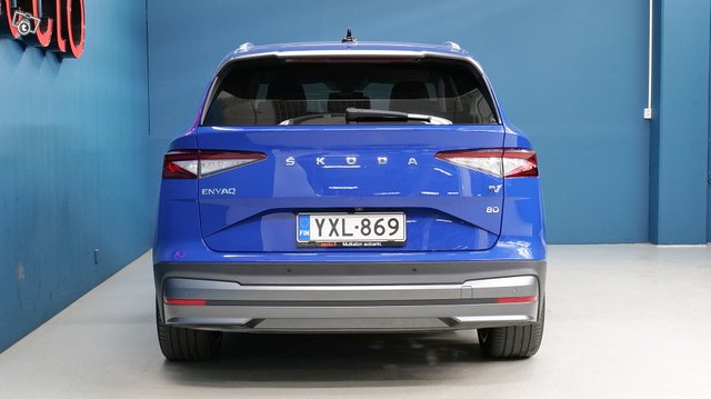 Skoda ENYAQ 4