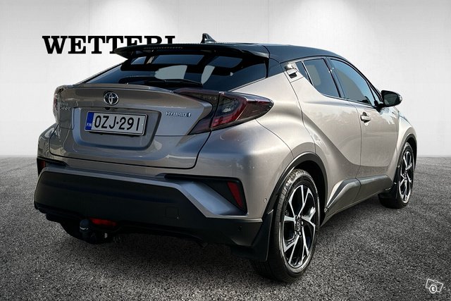 Toyota C-HR 3