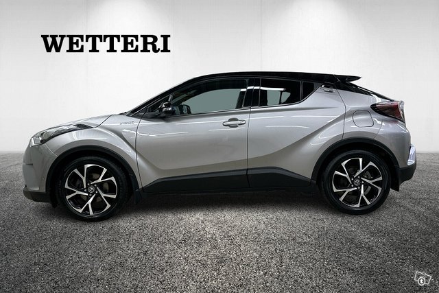 Toyota C-HR 5