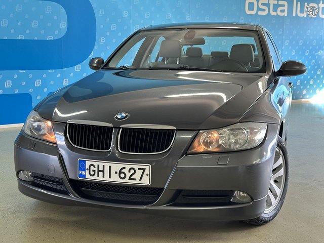 BMW 318 2