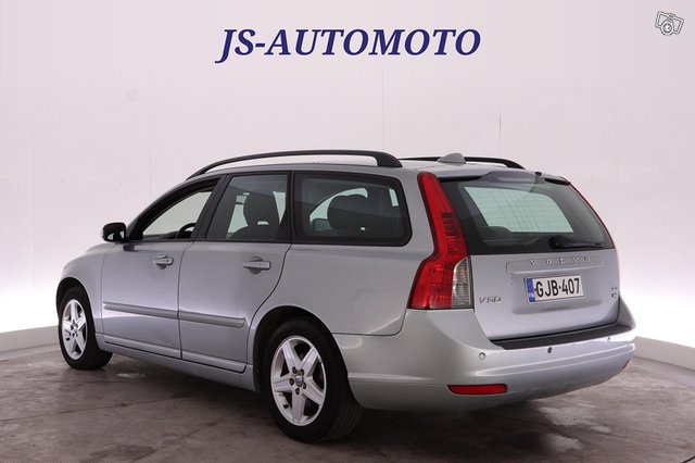 Volvo V50 19