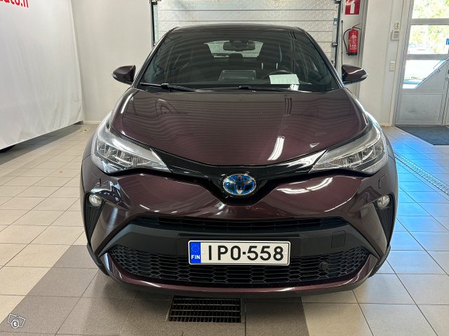 Toyota C-HR 5