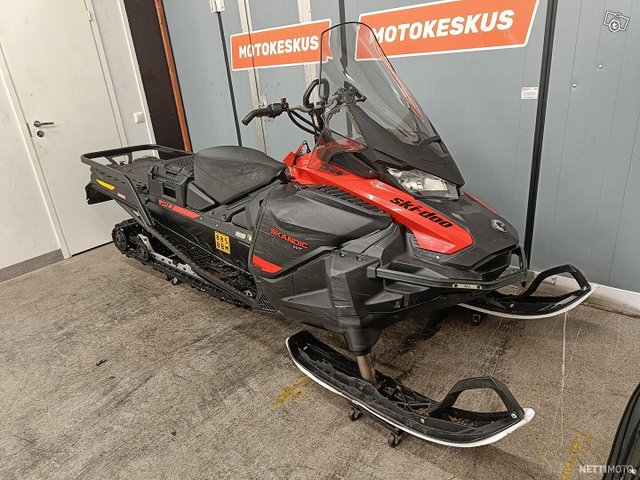 Ski-Doo Skandic 2